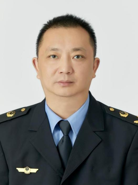 晏華兵 晏華兵