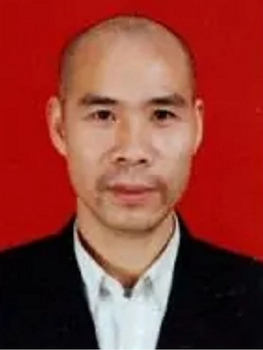 劉樂生(湖南郴州市郴州影劇院美術員) 劉樂生(湖南郴州市郴州影劇院美術員)