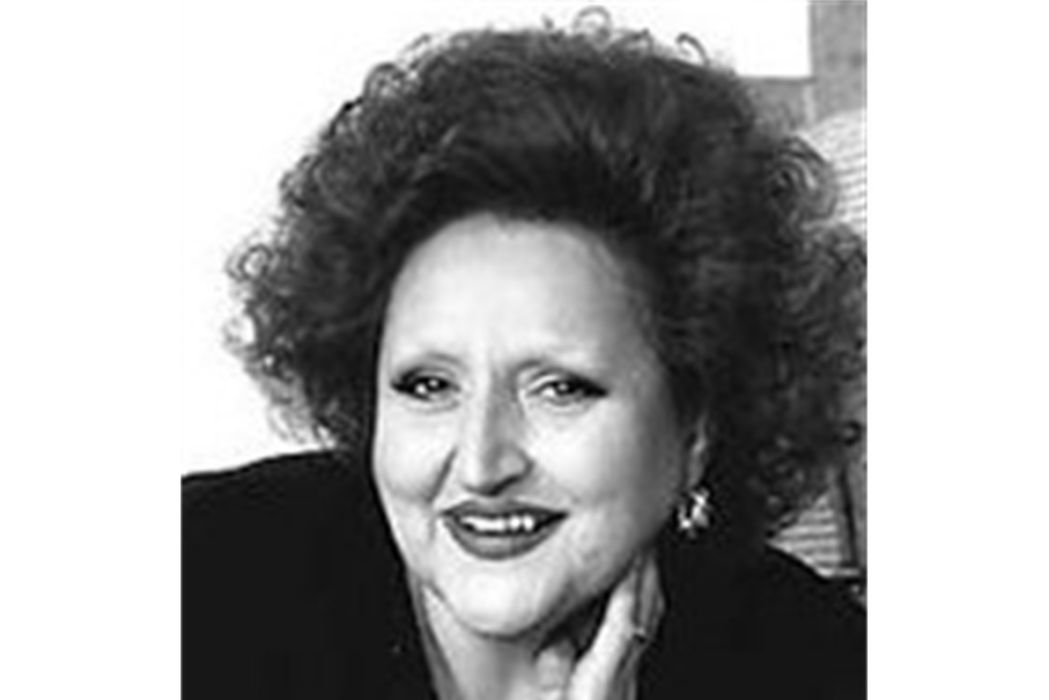 Luciana Turina Luciana Turina