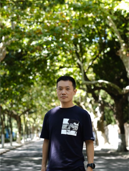 高連興(北京鼎之文化傳媒有限公司執行董事) 高連興(北京鼎之文化傳媒有限公司執行董事)