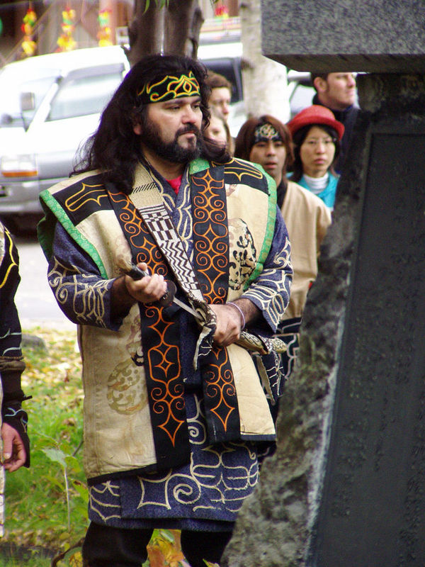 有人認為日本原住民阿伊努人是繩紋人的後人