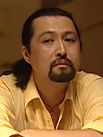 張賓(懸疑劇《落地,請開手機》中的角色) 張賓(懸疑劇《落地,請開手機》中的角色)