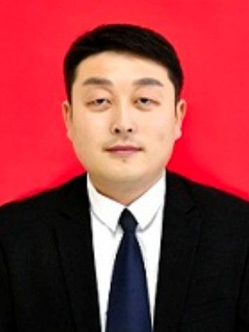 張志浩(四川省眉山市彭山區紀委常委、區監委委員、三級主任科員) 張志浩(四川省眉山市彭山區紀委常委、區監委委員、三級主任科員)