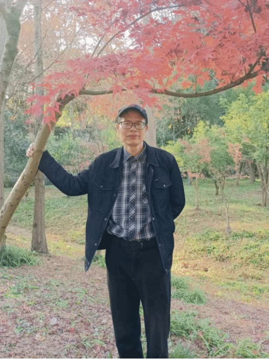 李校兵