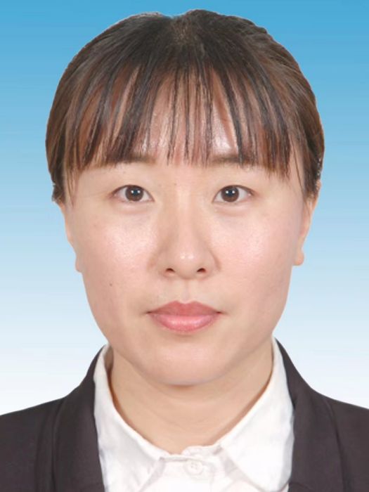 高瑩瑩(山東省聊城高新技術產業開發區黨工委辦公室副主任) 高瑩瑩(山東省聊城高新技術產業開發區黨工委辦公室副主任)