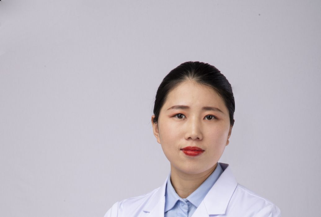 李苹(前海人壽廣州總醫院內分泌科主治醫師) 李苹(前海人壽廣州總醫院內分泌科主治醫師)