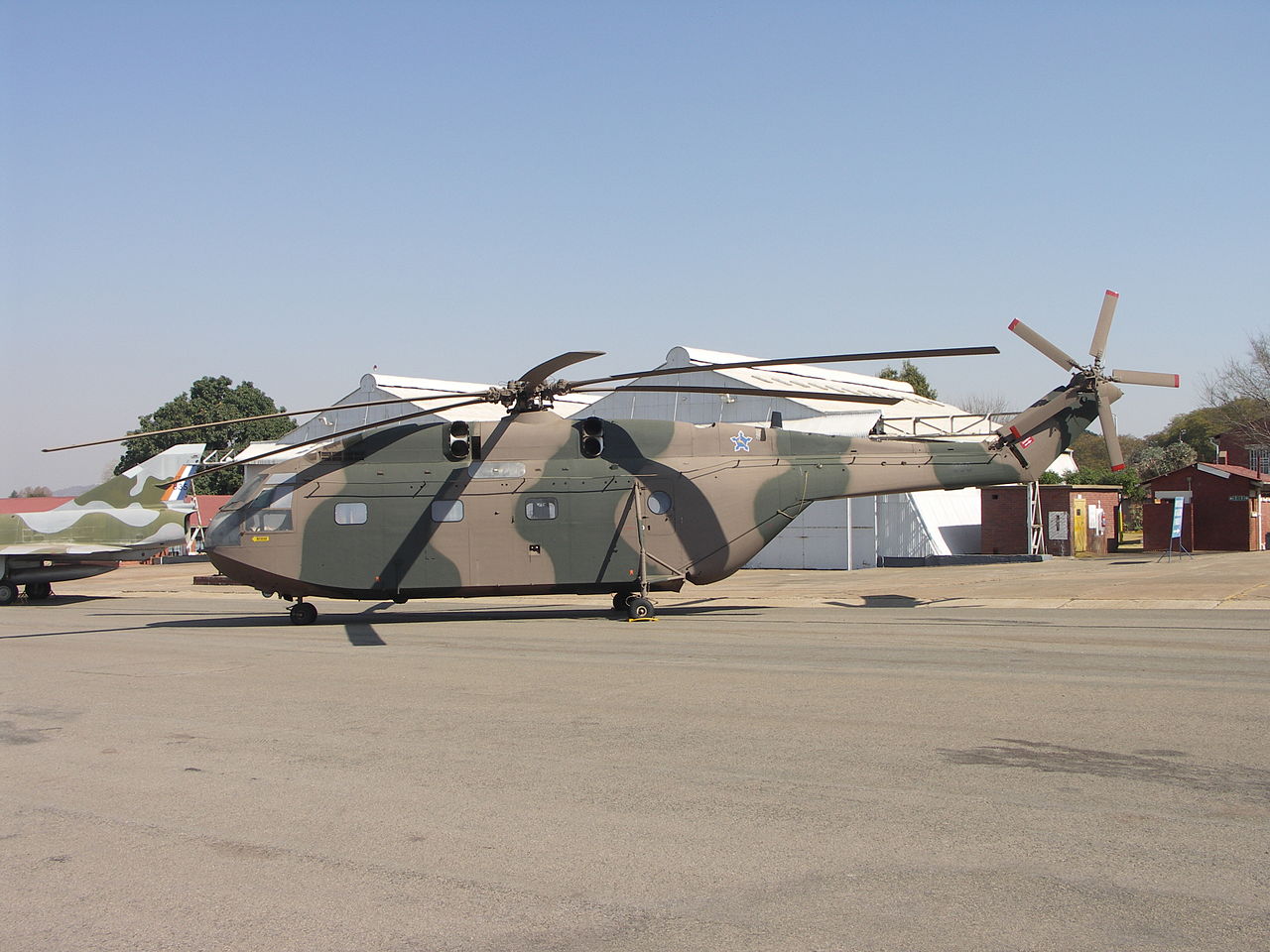 SA321直升機