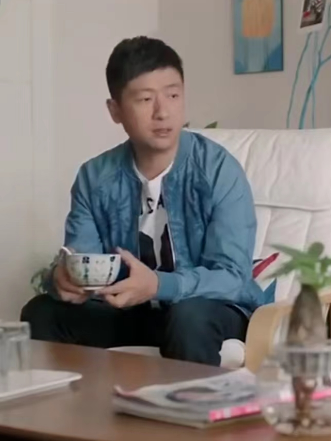 楊小寶(都市情感劇《將婚姻進行到底》中的角色) 楊小寶(都市情感劇《將婚姻進行到底》中的角色)