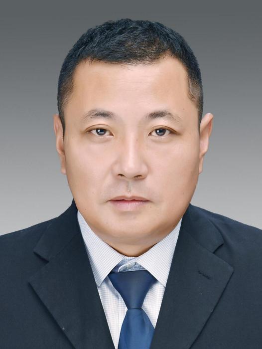 劉豹(遼寧省阜新市海州區人民政府黨組成員、副區長、三級調研員) 劉豹(遼寧省阜新市海州區人民政府黨組成員、副區長、三級調研員)
