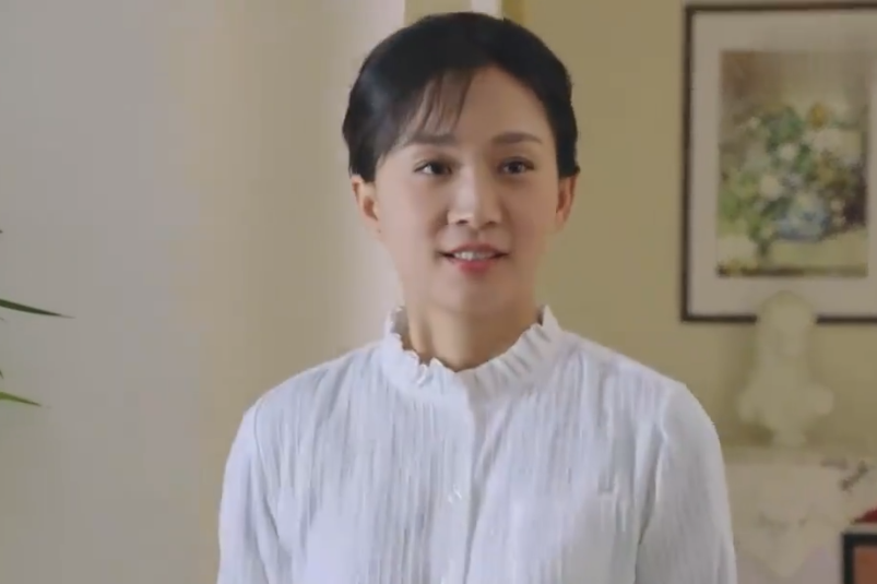 孟楠(《咱家》中丁子玲飾演的角色) 孟楠(《咱家》中丁子玲飾演的角色)