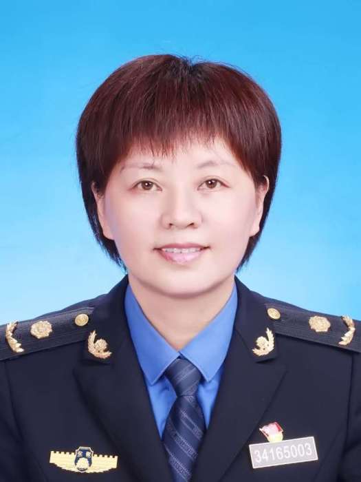 王玉美(安徽省黃山市休寧縣城市管理行政執法局黨組成員、副局長) 王玉美(安徽省黃山市休寧縣城市管理行政執法局黨組成員、副局長)