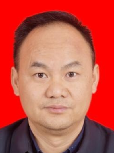 余浪(重慶市奉節縣安坪鎮黨委委員、副鎮長) 余浪(重慶市奉節縣安坪鎮黨委委員、副鎮長)