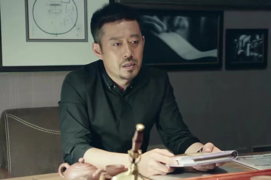 李鋒(青春勵志劇《那年青春我們正好》中的角色) 李鋒(青春勵志劇《那年青春我們正好》中的角色)