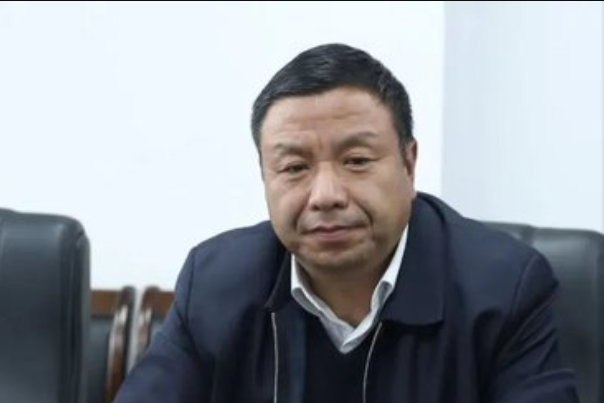 牛長平 牛長平