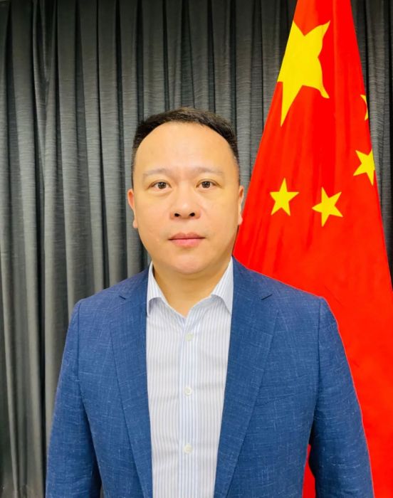 徐煒(首任中國駐阿巴斯總領事) 徐煒(首任中國駐阿巴斯總領事)