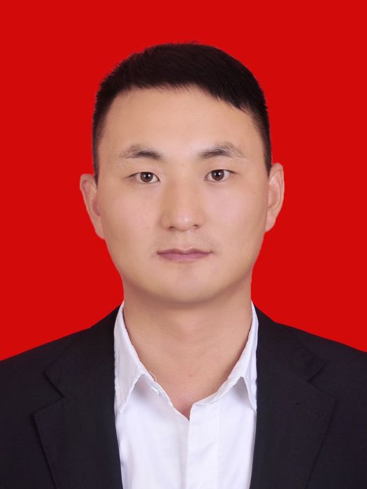 何新新(甘肅省隴南市武都區角弓鎮黨委委員、副鎮長) 何新新(甘肅省隴南市武都區角弓鎮黨委委員、副鎮長)