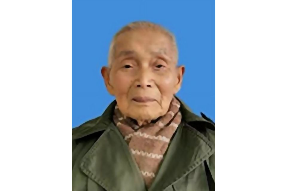 張瀛(上海第三十五棉紡廠黨委原副書記) 張瀛(上海第三十五棉紡廠黨委原副書記)