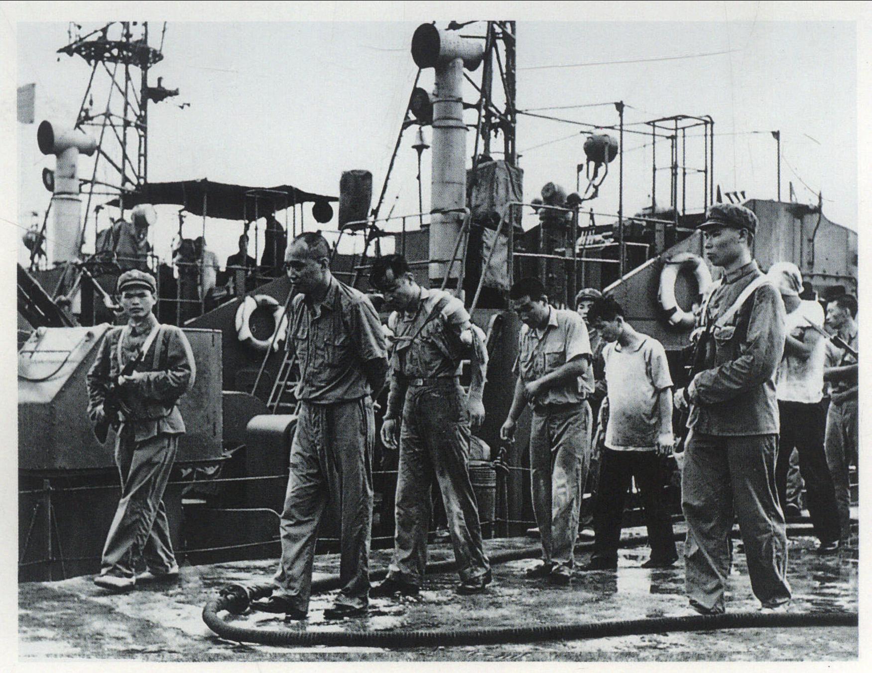 在“八·六”海戰中俘獲的國民黨軍官兵