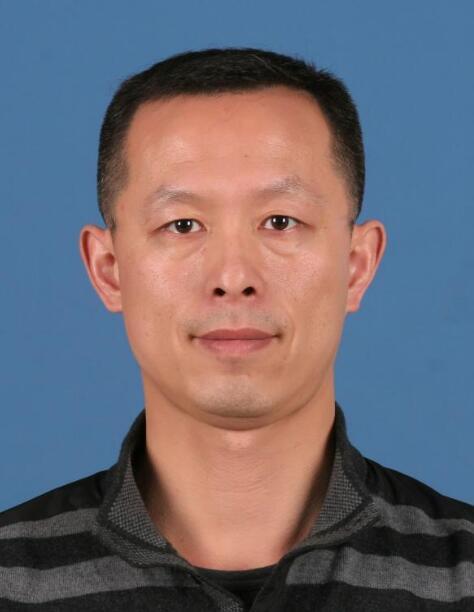 王春雷(大連理工大學化工學院副教授) 王春雷(大連理工大學化工學院副教授)