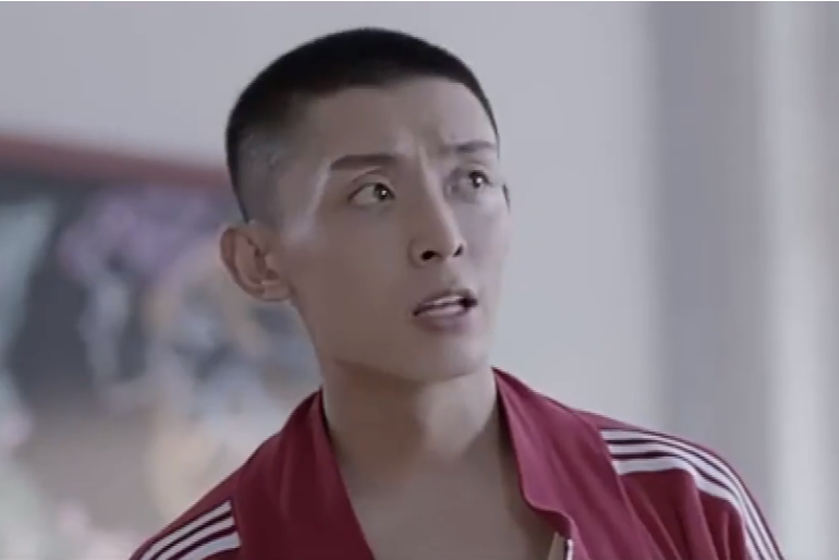 劉京偉(都市校園情感網劇《給我一個十八歲》中的角色) 劉京偉(都市校園情感網劇《給我一個十八歲》中的角色)
