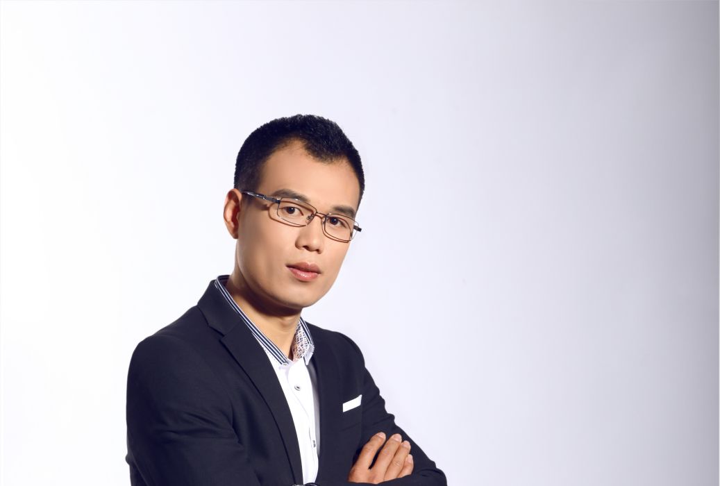 王潔光 王潔光