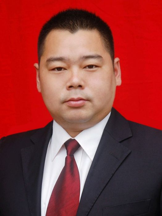 陳昌華(重慶市大足區中敖鎮黨委委員、政法委員) 陳昌華(重慶市大足區中敖鎮黨委委員、政法委員)