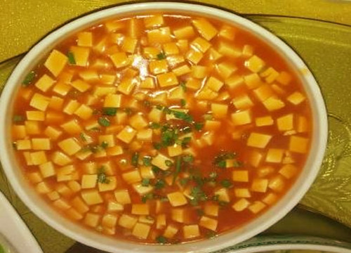 番茄汁豆腐湯