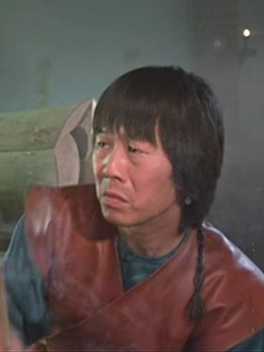 文才(電影《殭屍先生》中的人物) 文才(電影《殭屍先生》中的人物)