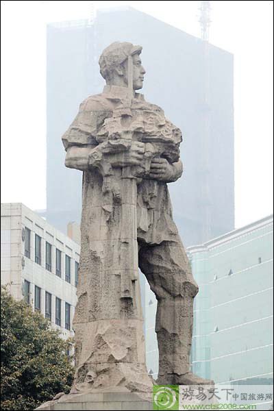 廣州解放紀念像