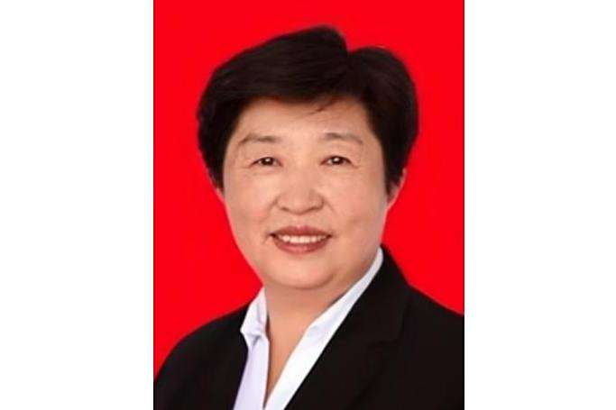 馬淑芳(山西省大同市家怡養老院黨支部書記、院長) 馬淑芳(山西省大同市家怡養老院黨支部書記、院長)