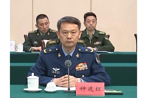 鐘建紅(空軍南寧基地少將政治委員) 鐘建紅(空軍南寧基地少將政治委員)
