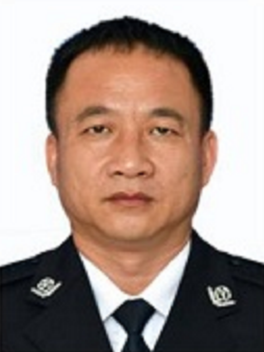 黃擁軍(廣西桂林市公安局原政治委員) 黃擁軍(廣西桂林市公安局原政治委員)