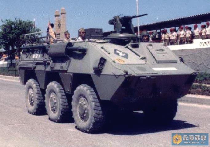 西班牙BMR3560·55裝甲搶救和修理車