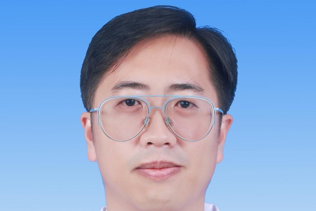 殷新(廣州中醫藥大學第三附屬醫院副主任醫師) 殷新(廣州中醫藥大學第三附屬醫院副主任醫師)