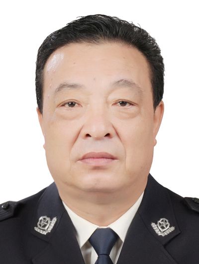 張鑫(陝西省渭南市公安局黨委委員、副局長) 張鑫(陝西省渭南市公安局黨委委員、副局長)