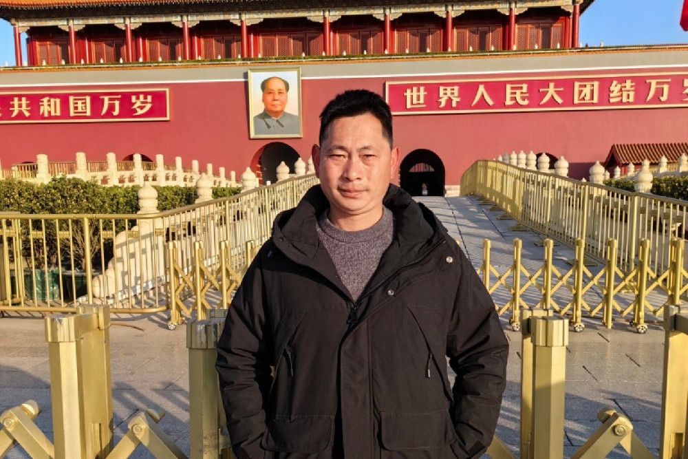 羅永(瀘定昌源電力開發有限公司職工) 羅永(瀘定昌源電力開發有限公司職工)