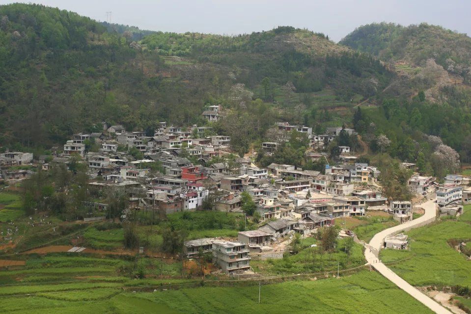 火麥村 火麥村