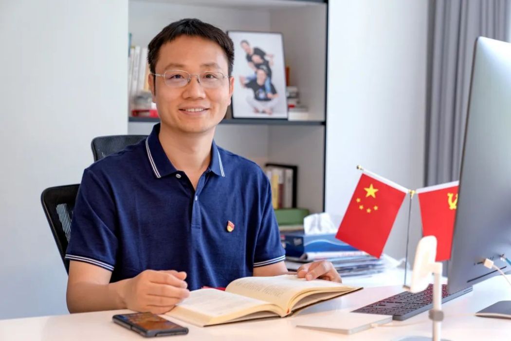 齊偉(北京市檸檬微趣科技股份有限公司董事長) 齊偉(北京市檸檬微趣科技股份有限公司董事長)