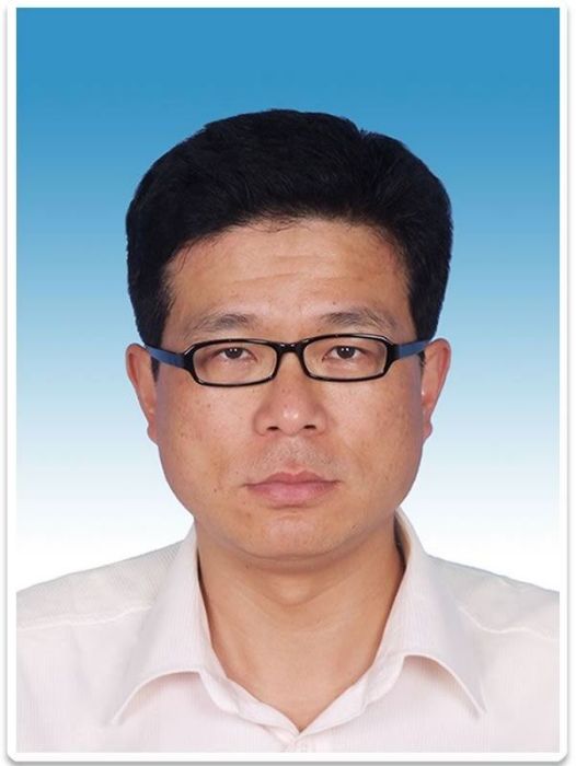 楊東華(中山大學黨委常委、副校長,兼任中山大學總務部主任) 楊東華(中山大學黨委常委、副校長,兼任中山大學總務部主任)
