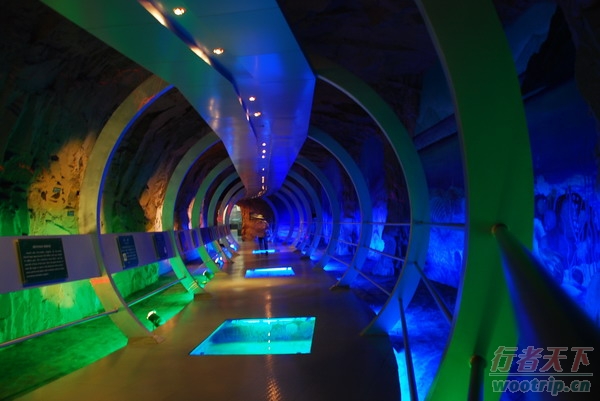 博物館中的時空隧道