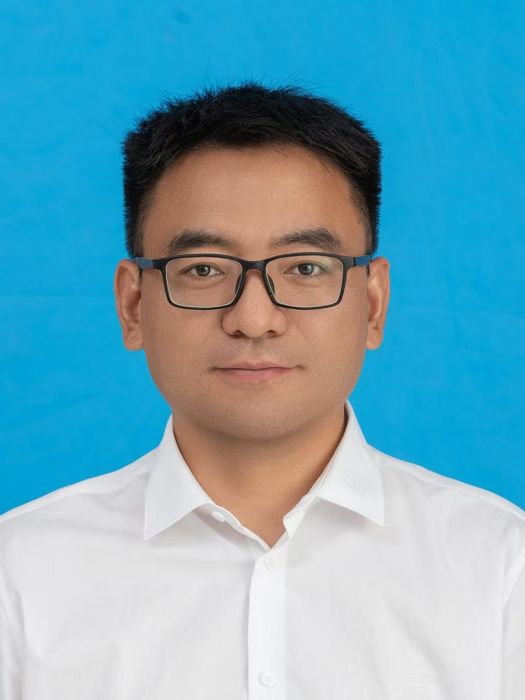 吳虎(河南省周口市沈丘縣人民政府副縣長) 吳虎(河南省周口市沈丘縣人民政府副縣長)