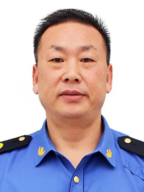 李乾臣(河南省南陽市宛城區城市管理局黨組成員、市政園林綠化中心主任) 李乾臣(河南省南陽市宛城區城市管理局黨組成員、市政園林綠化中心主任)