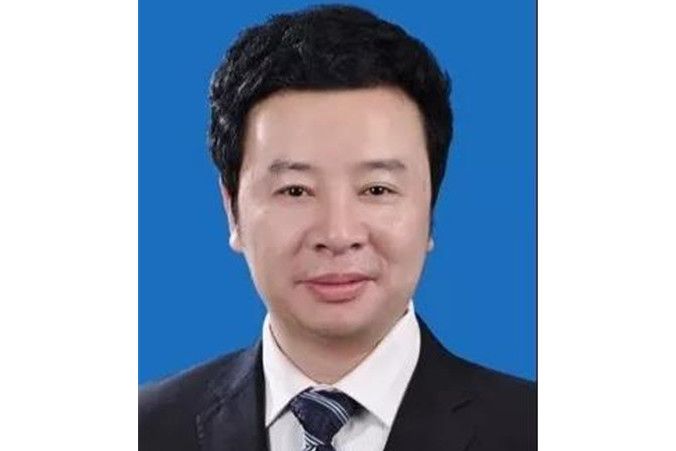 龐慶(南充一中國中數學組教研組長) 龐慶(南充一中國中數學組教研組長)
