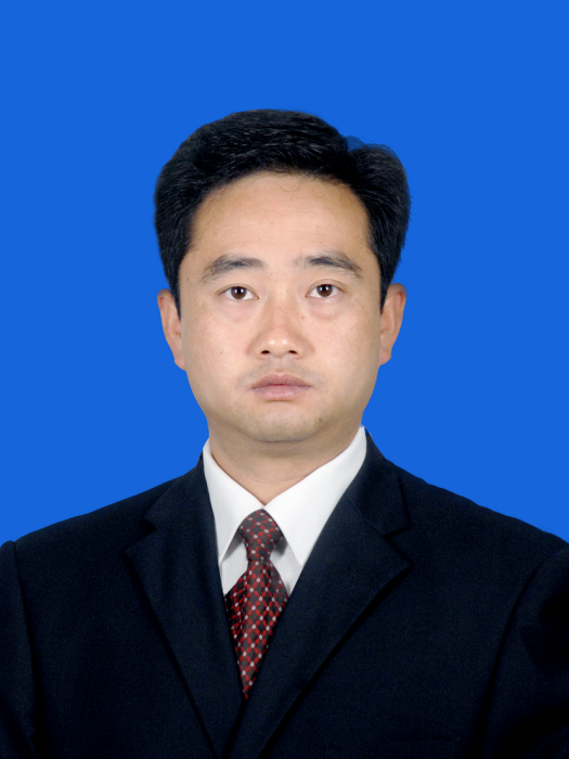 賈小華(貴州省江口縣太平鎮黨委書記、太平河生態旅遊示範區黨工委委員) 賈小華(貴州省江口縣太平鎮黨委書記、太平河生態旅遊示範區黨工委委員)