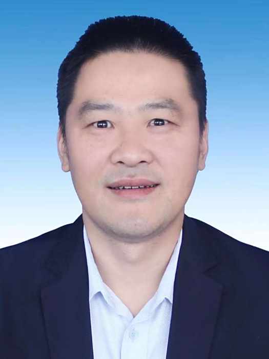 張峰銘(四川省華鎣市機關事務服務中心主任) 張峰銘(四川省華鎣市機關事務服務中心主任)