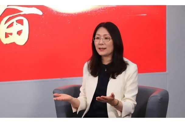 劉青(山東省青島嘉定路國小教師) 劉青(山東省青島嘉定路國小教師)