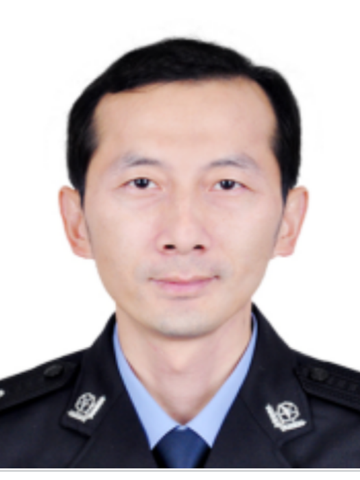 張鵬翔(棗莊市公安局二級高級警長) 張鵬翔(棗莊市公安局二級高級警長)