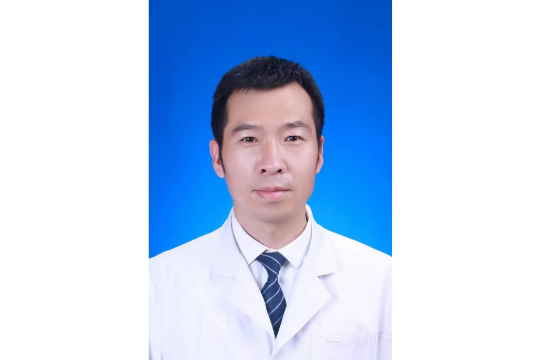董旭輝(河南中醫藥大學第三附屬醫院執業醫師) 董旭輝(河南中醫藥大學第三附屬醫院執業醫師)
