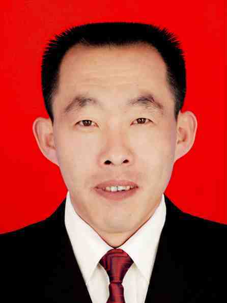 周保昱