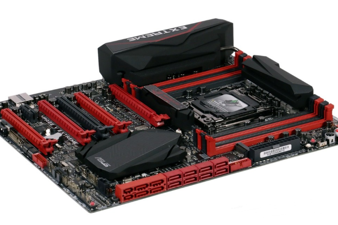 華碩RAMPAGE V EXTREME/U3.1 華碩RAMPAGE V EXTREME/U3.1
